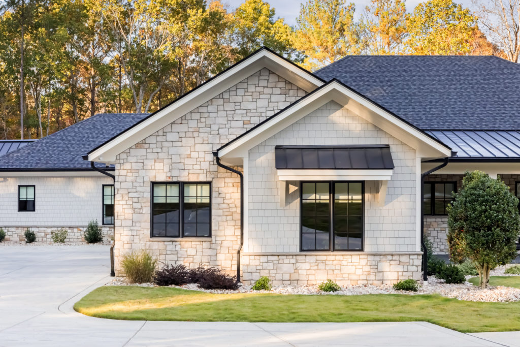 Zoom exterior front angle 2 - Bost Custom Homes